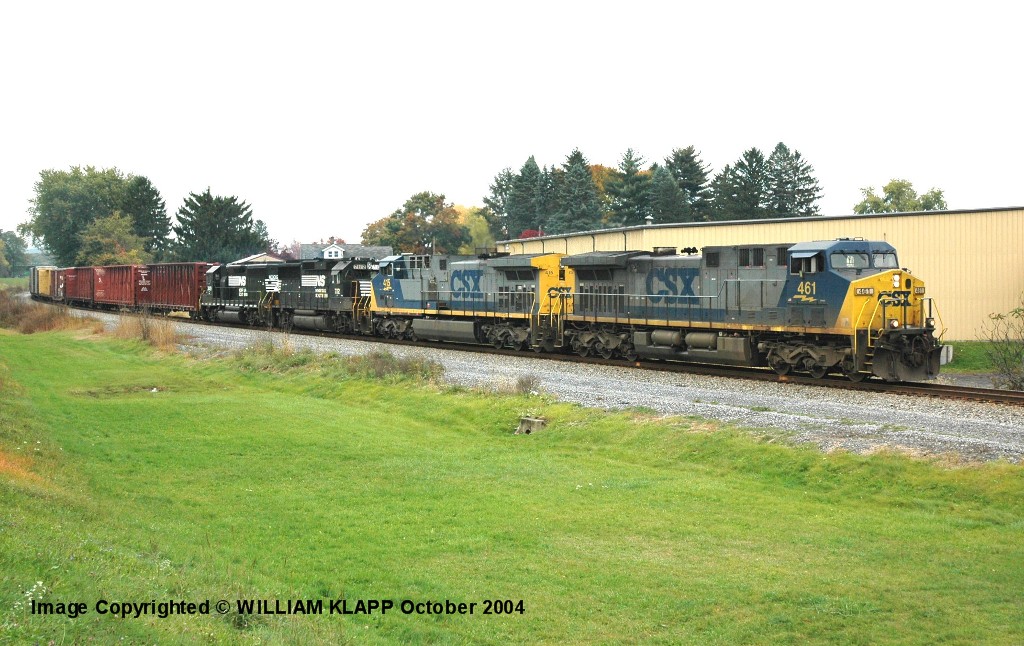 CPXT 461 , 415 H2W/12T  Highballing At South Williamsport